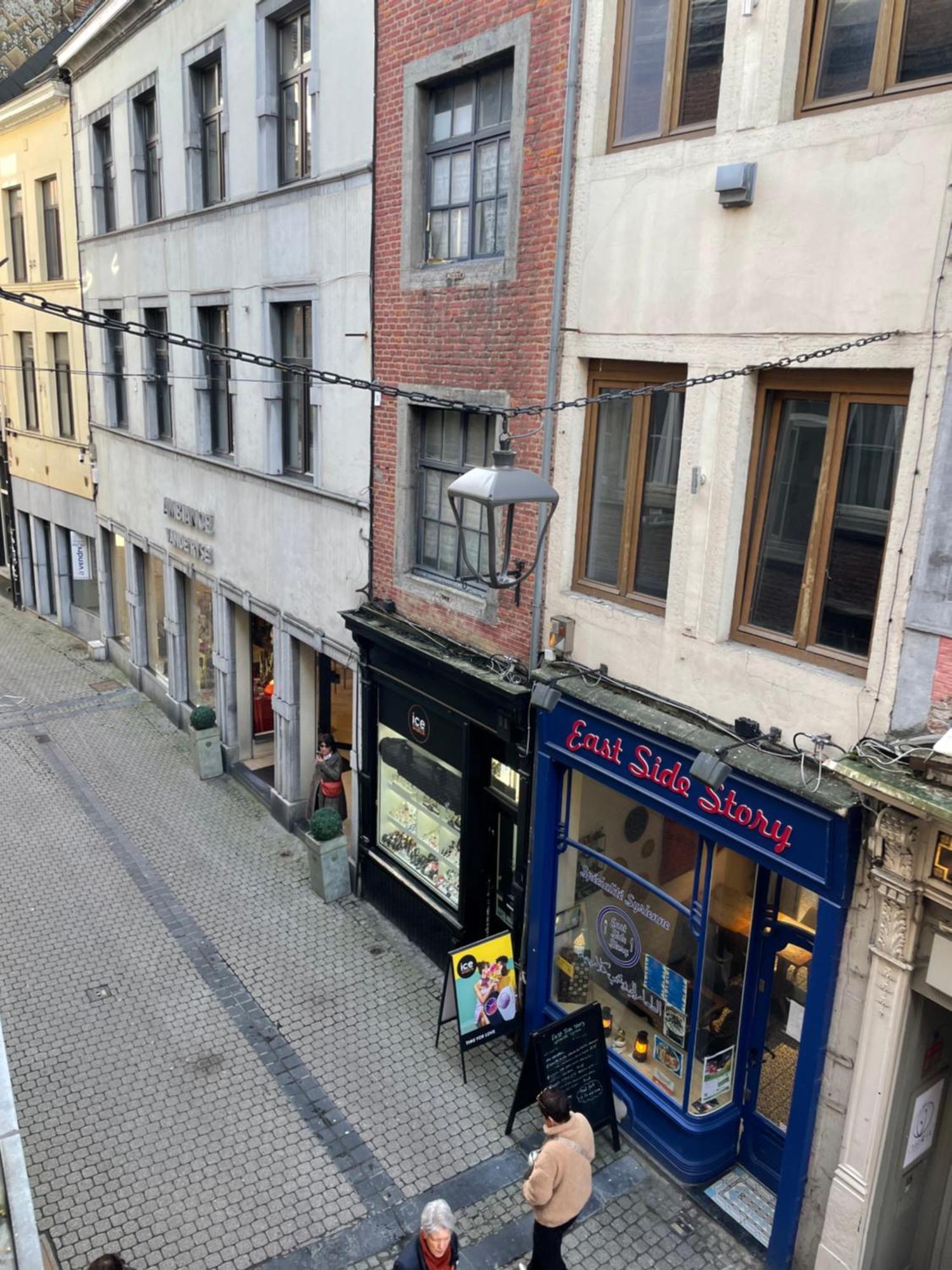 Suite 26-Appartement Au Coeur De Namur Exterior foto